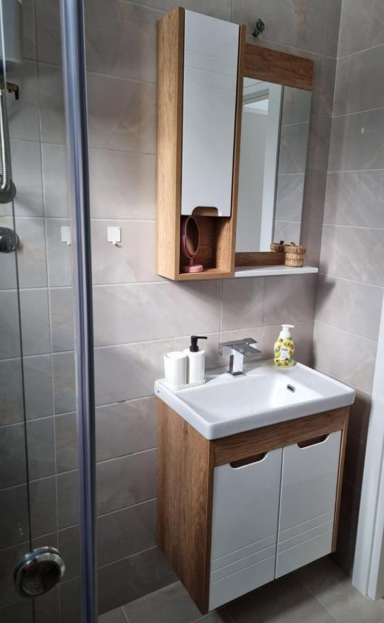 Apartman Nana Divčibare エクステリア 写真
